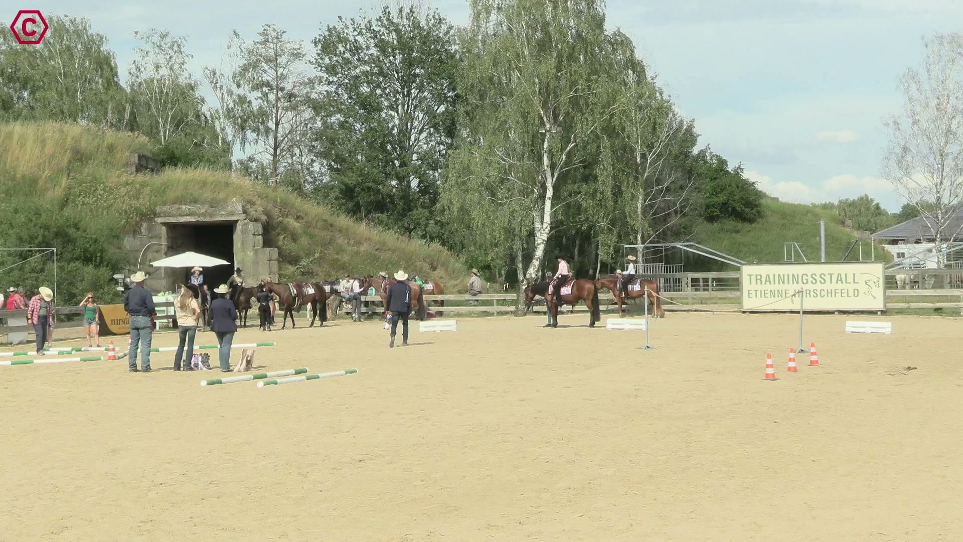 Siegerehrungs-Clip Jungpferde Trail 4jährig