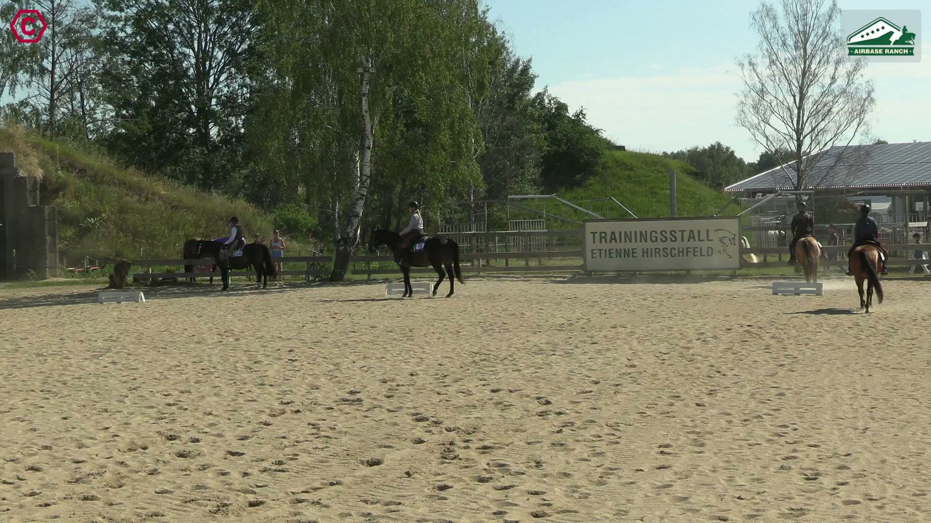 Clip von Fine Wildenhain, StartNr 16
