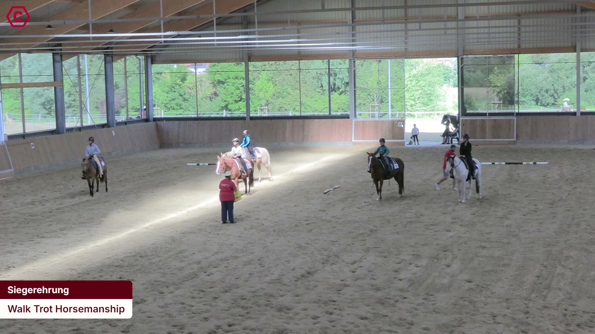 Siegerehrungs-Clip Walk Trot Horsemanship